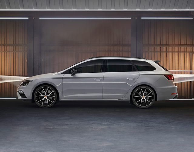New SEAT Leon CUPRA Hintenansicht