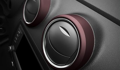 Neue SEAT Ibiza 5D Interieur