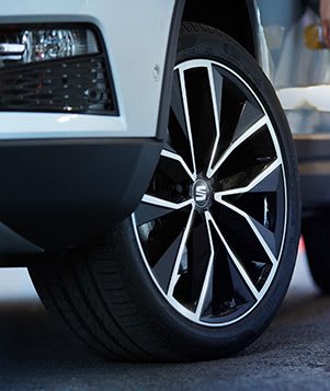 SEAT Ateca rear view