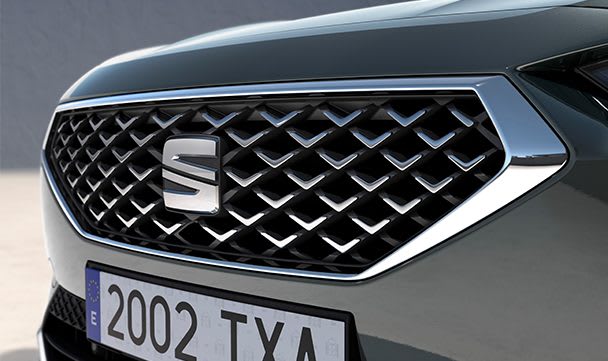 SEAT Tarraco XCELLENCE, Ansicht des Frontgrills des Grossraum-SUV