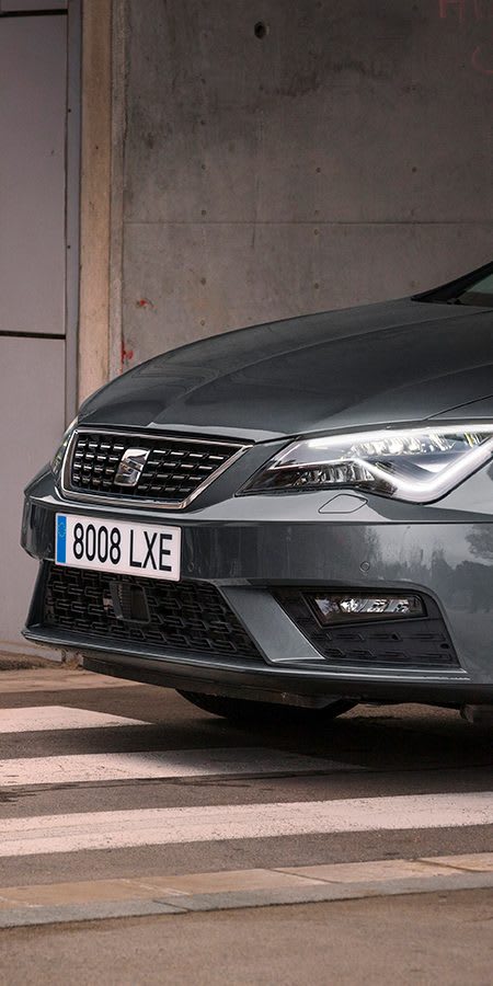 SEAT Leon ST dynamic car