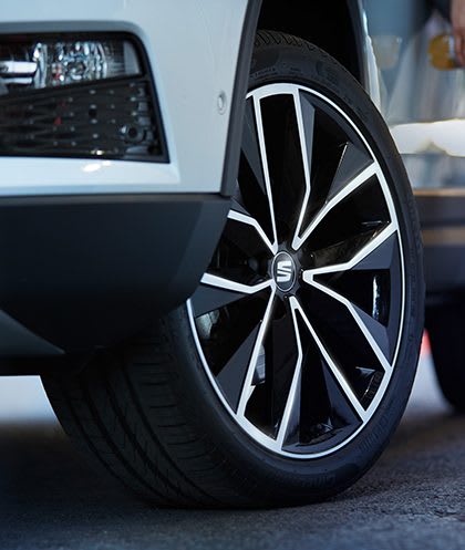 SEAT Ateca rear view