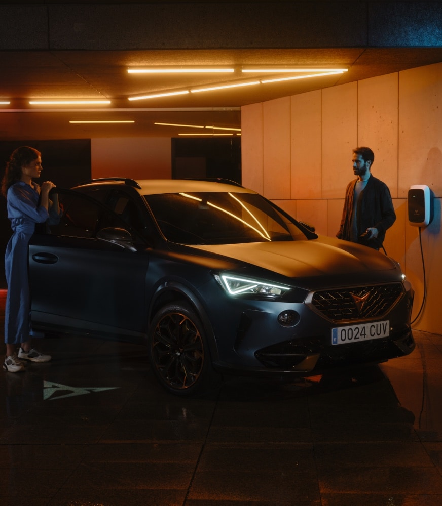 CUPRA%20CONNECT%20E-Hybrid-Fahrzeuge