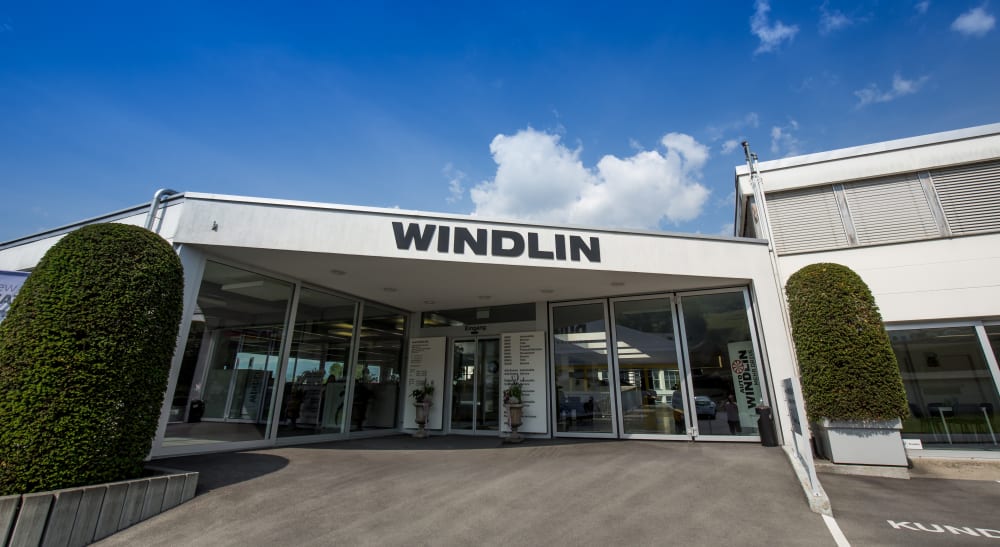 Windlin Hauptsitz Eingang J. Windlin AG Kerns Obwalden JN4B9788