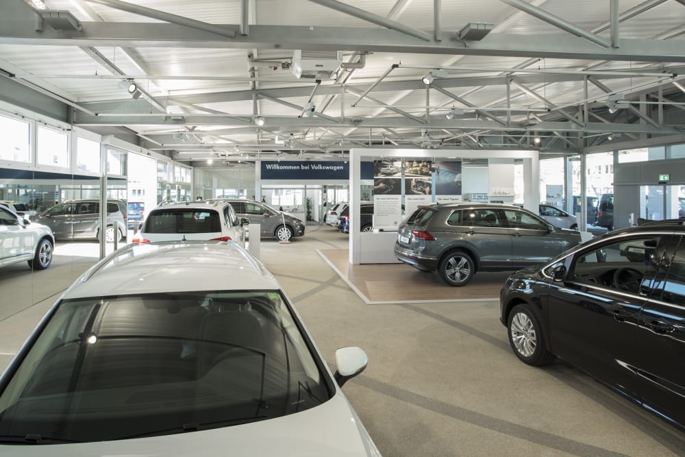 AMAG_Heerbrugg_VW_Showroom_innen_2_Mai2017