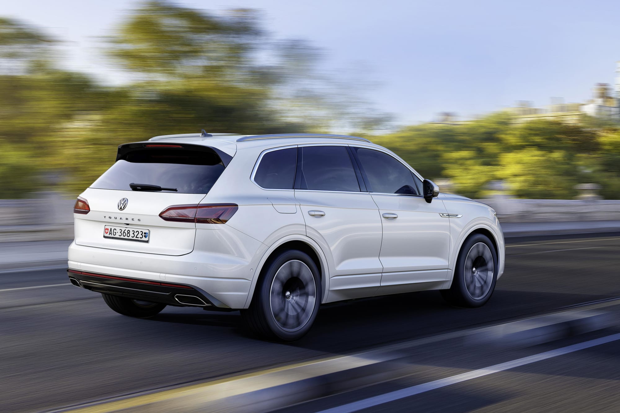 VW_Touareg_2_AG_heck_media_high